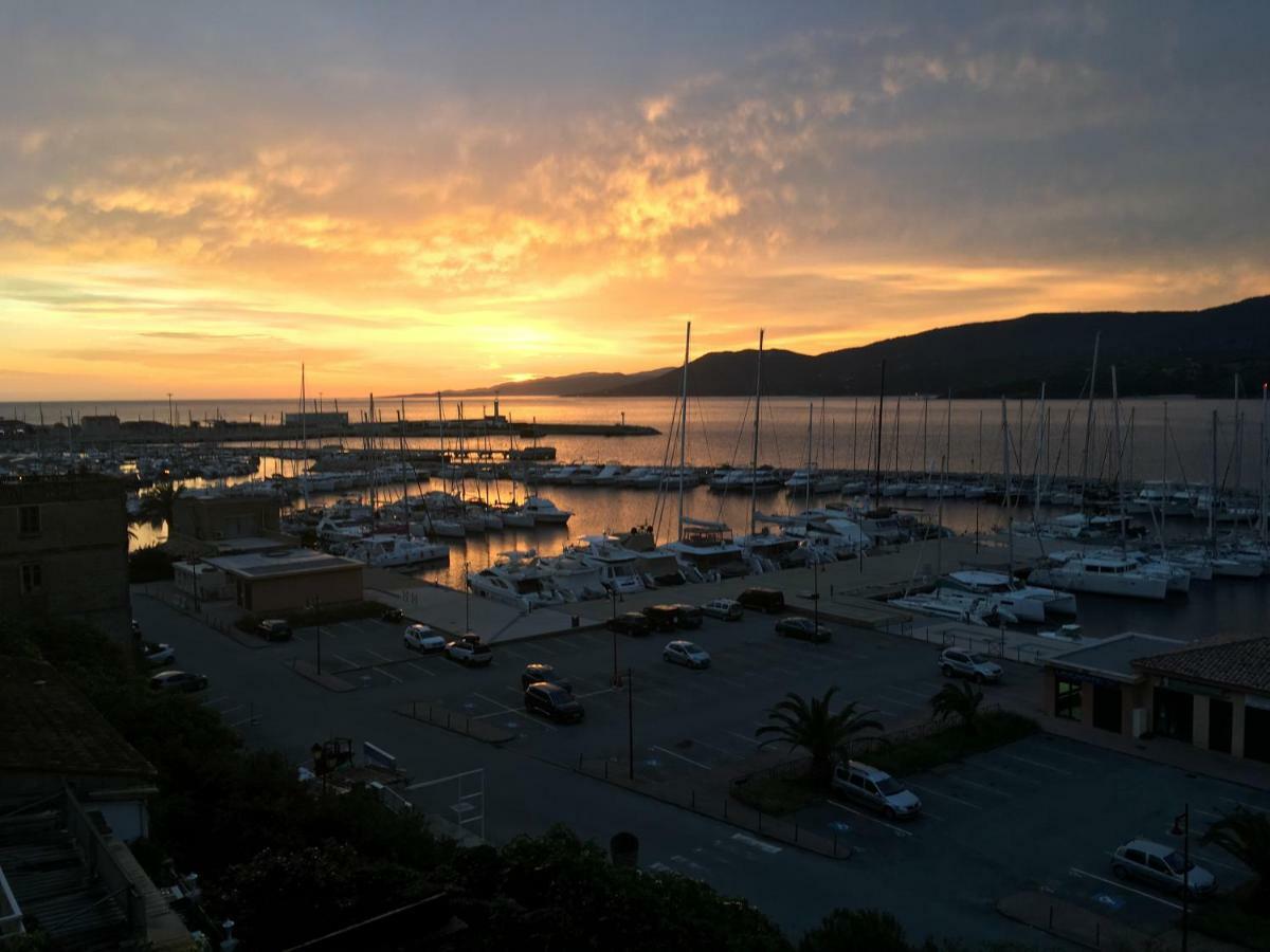 Grand Appartement Style Loft Bord De Mer Propriano  Bagian luar foto